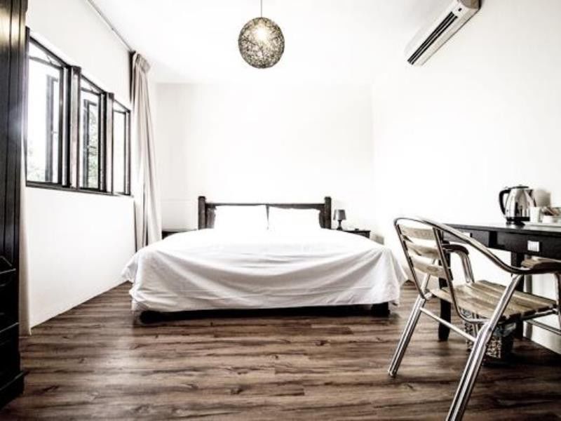 8 Boutique By The Sea Hotel Tanjung Tokong Екстериор снимка