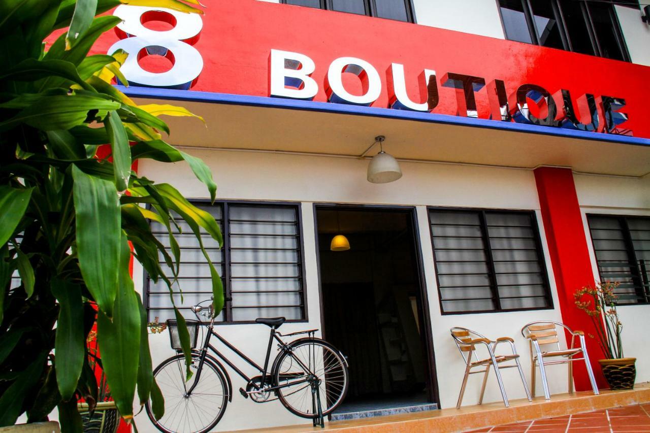 8 Boutique By The Sea Hotel Tanjung Tokong Екстериор снимка